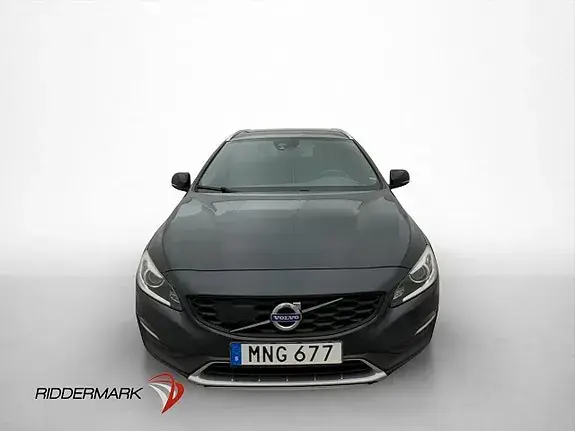 Volvo V60 Cross Country 2016 photo 2