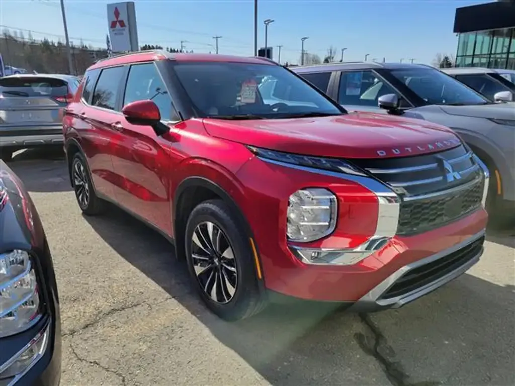 Mitsubishi Outlander 2026 photo 4