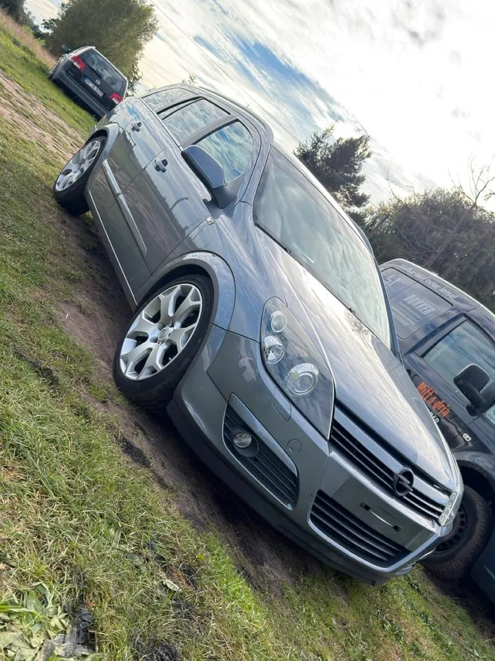 Opel Astra H