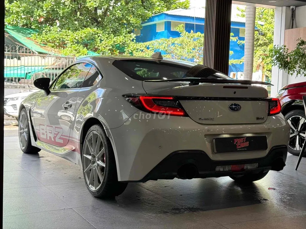 Subaru Brz 2023 photo 5