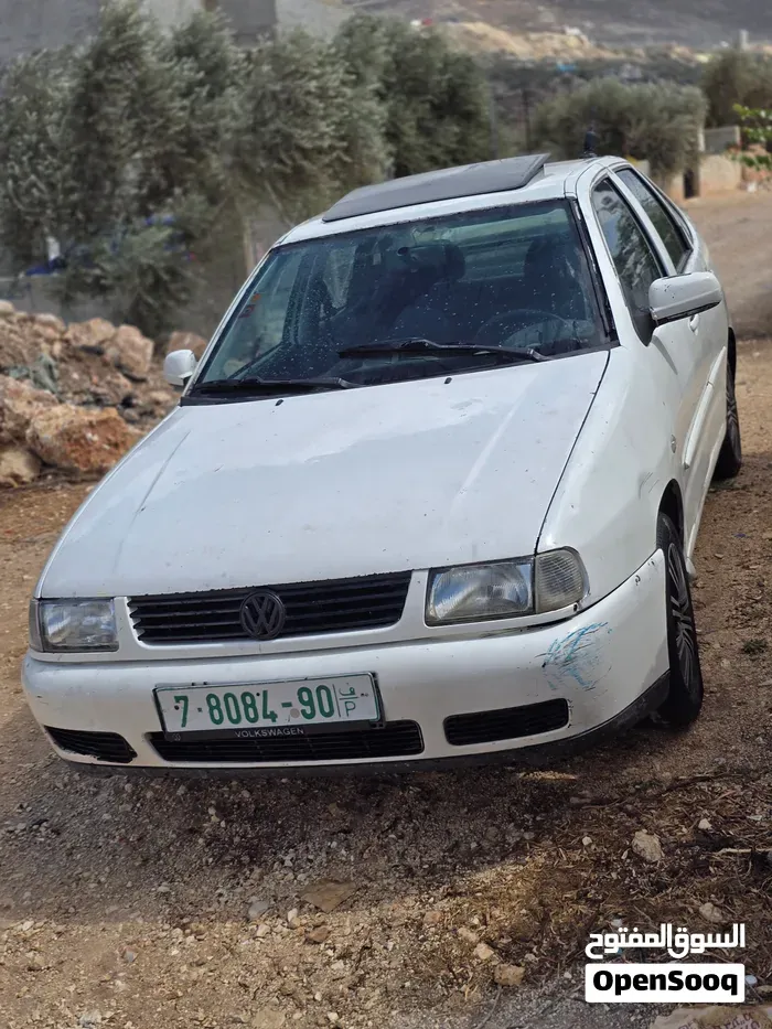 Volkswagen Polo 1998 photo 4