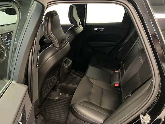 Volvo Xc60 2020 photo 3