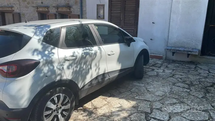 Renault Captur 2019 photo 3