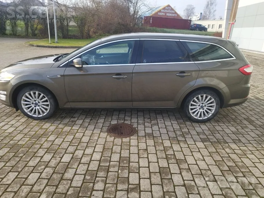 Ford Mondeo 2012 photo 4