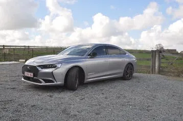 DS Automobiles Ds 9
