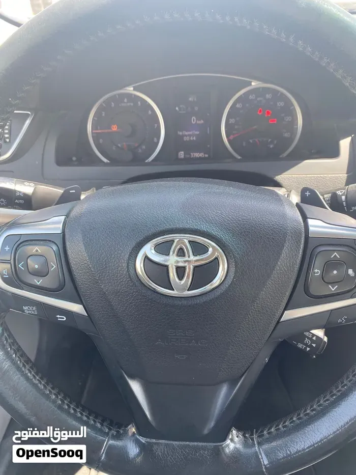 Toyota Camry 2016 photo 3