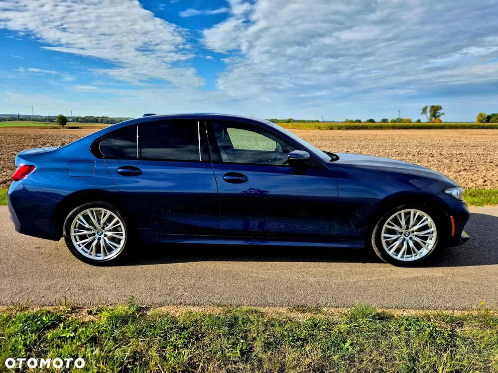 BMW 330I 2022 photo 3