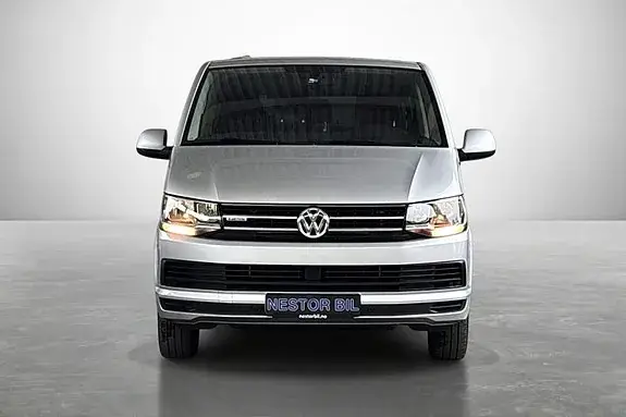 Volkswagen Caravelle 2018 photo 2