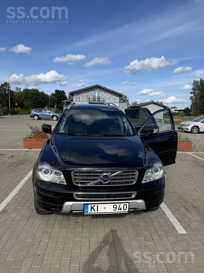 Volvo Xc90 2011 photo 2