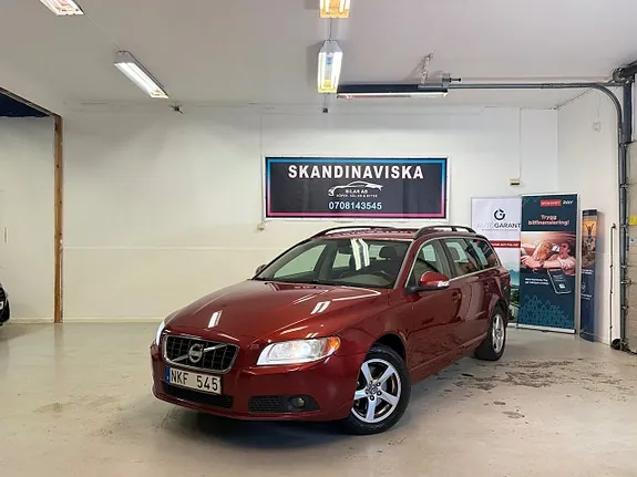 Volvo V70 2011 photo 2
