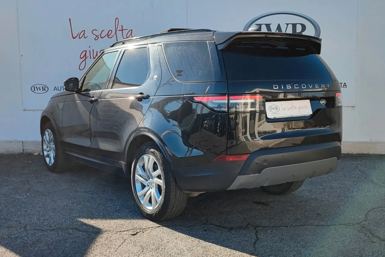Land Rover Discovery 2020 photo 5