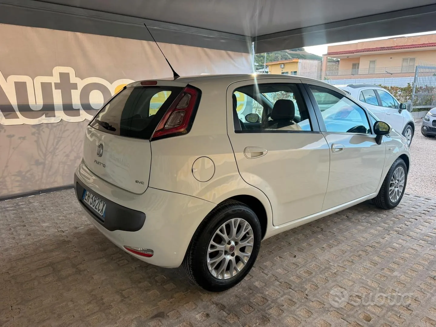 Fiat Punto Evo 2011 photo 5