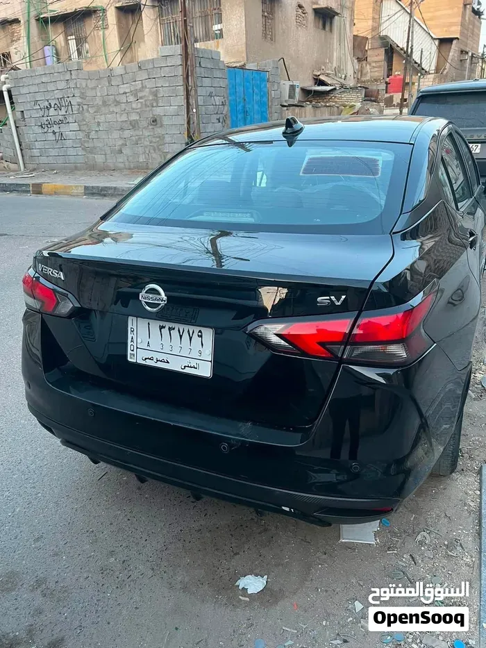 Nissan Versa 2021 photo 2