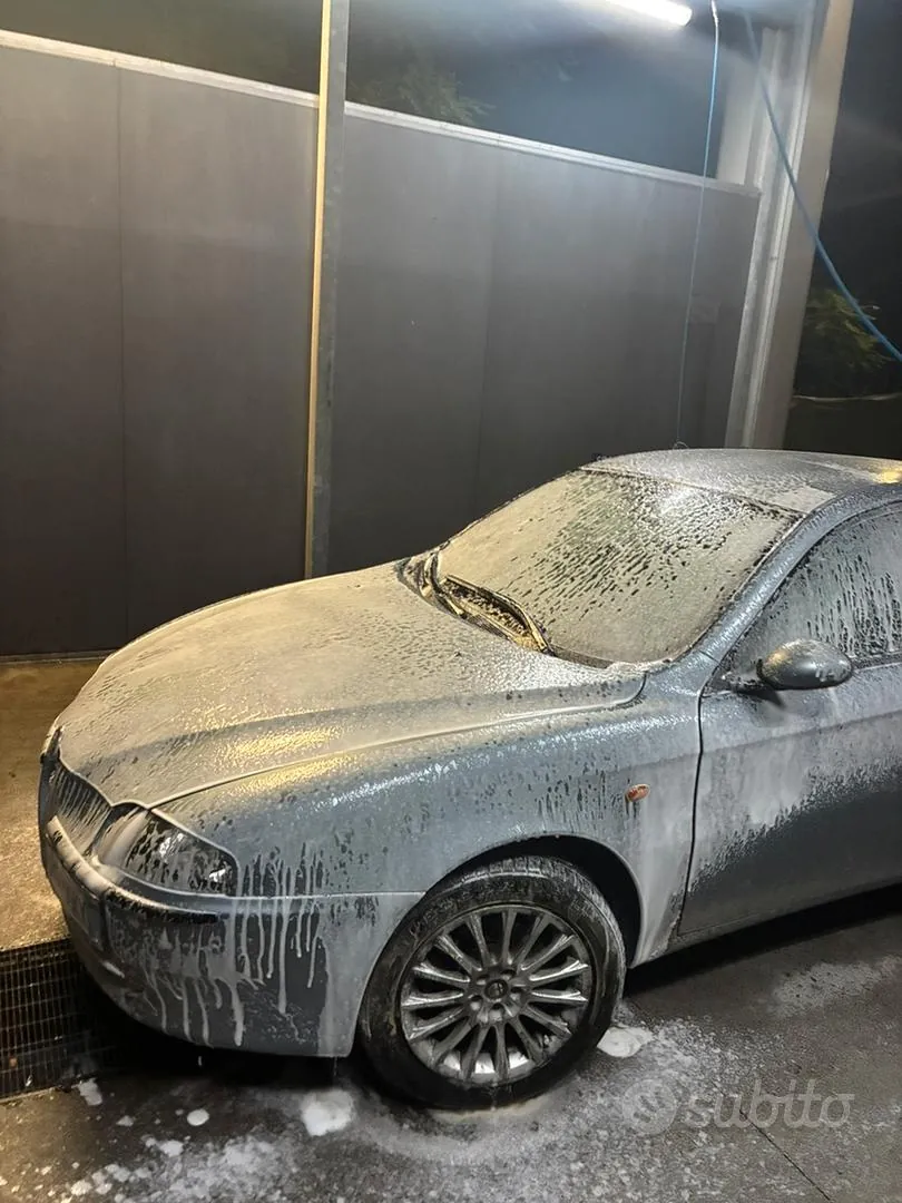Alfa Romeo 147 2001 photo 2