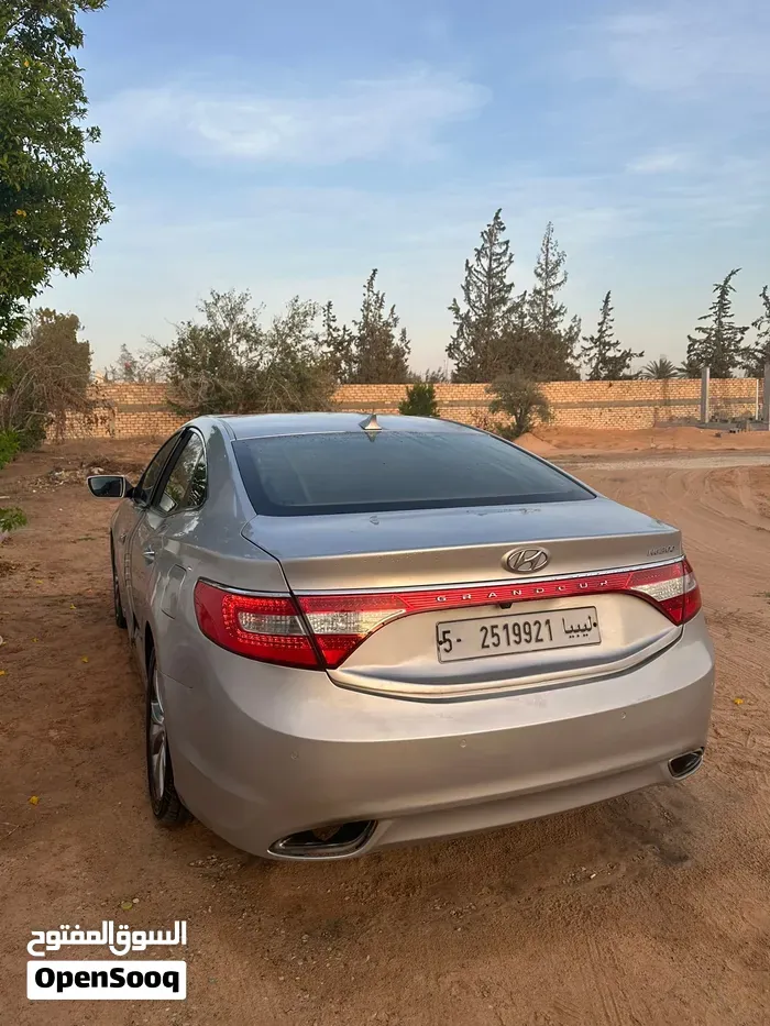 Hyundai Azera 2014 photo 3