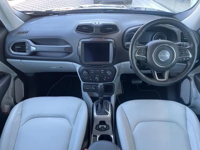 Jeep Renegade 2022 photo 2
