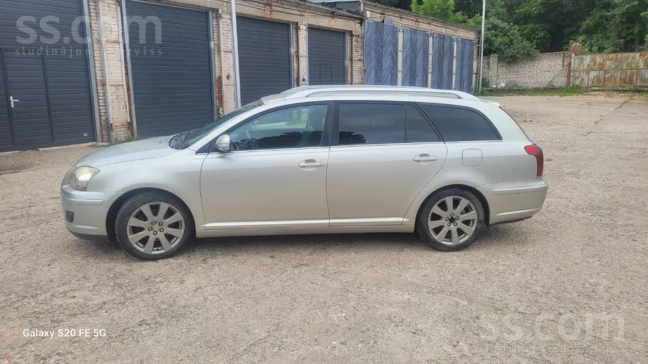 Toyota Avensis 2008 photo 5