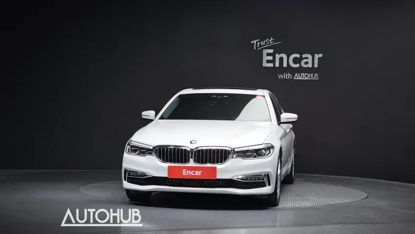 BMW 5 Series 2018 photo 3