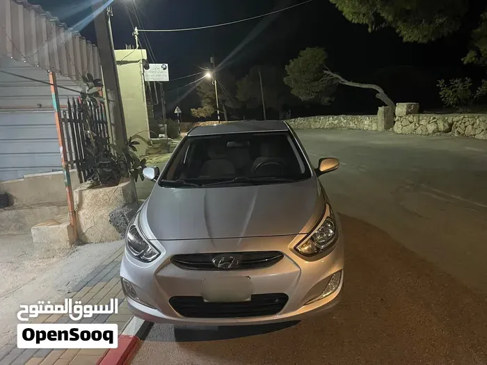Hyundai Accent 2017 photo 3