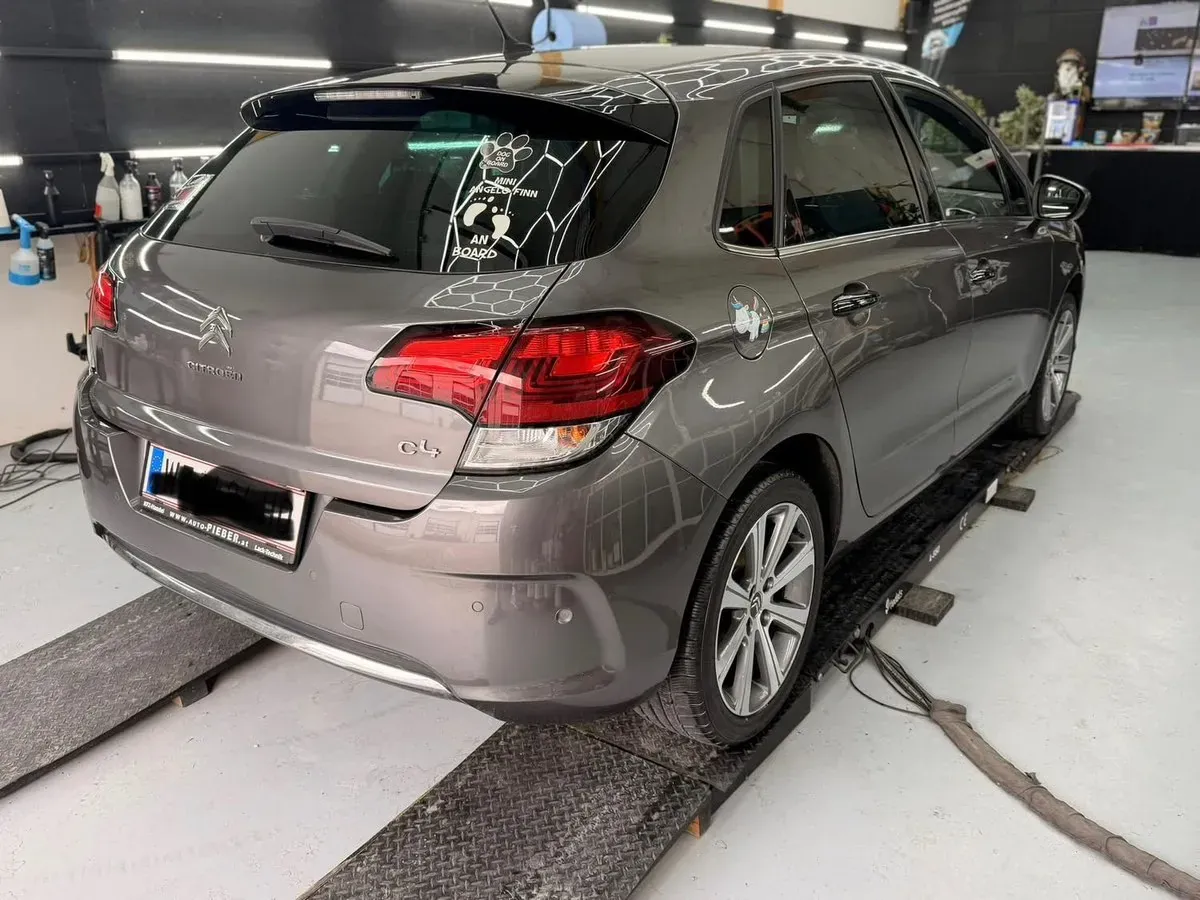 Citroen C4 2017 photo 2
