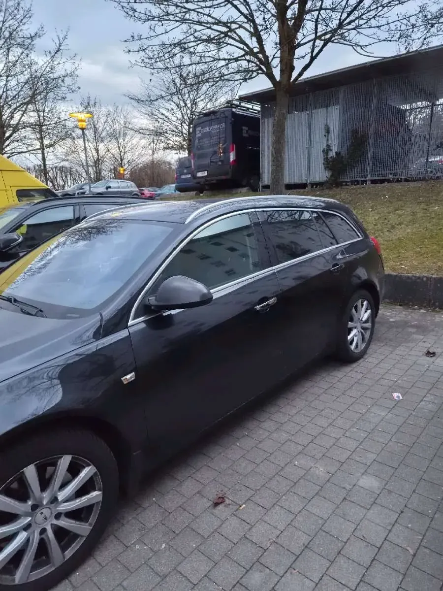 Opel Insignia 2012 photo 2