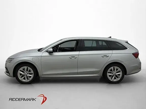 Skoda Octavia 2022 photo 4