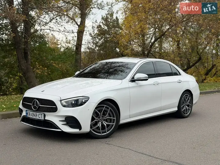 Mercedes-Benz E-Class 2020 photo 3