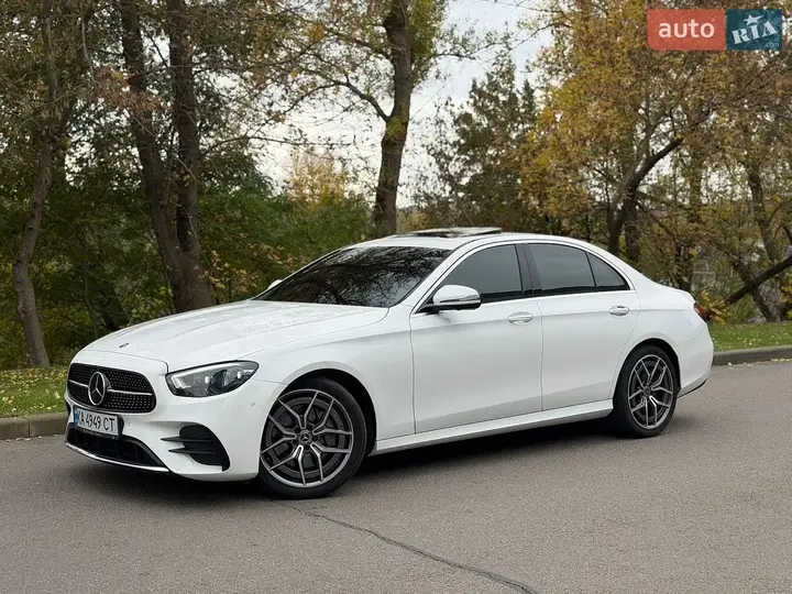 Mercedes-Benz E-Class 2020 photo 4