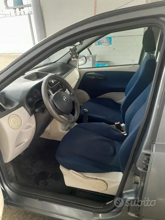 Fiat Punto 2004 photo 4
