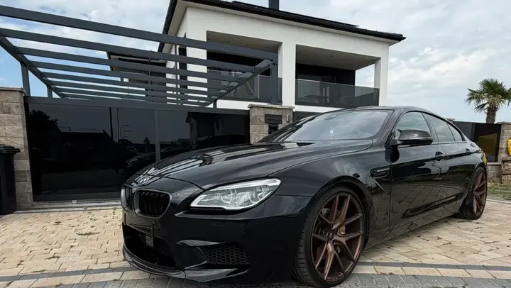 BMW 6 Series 2016 photo 2