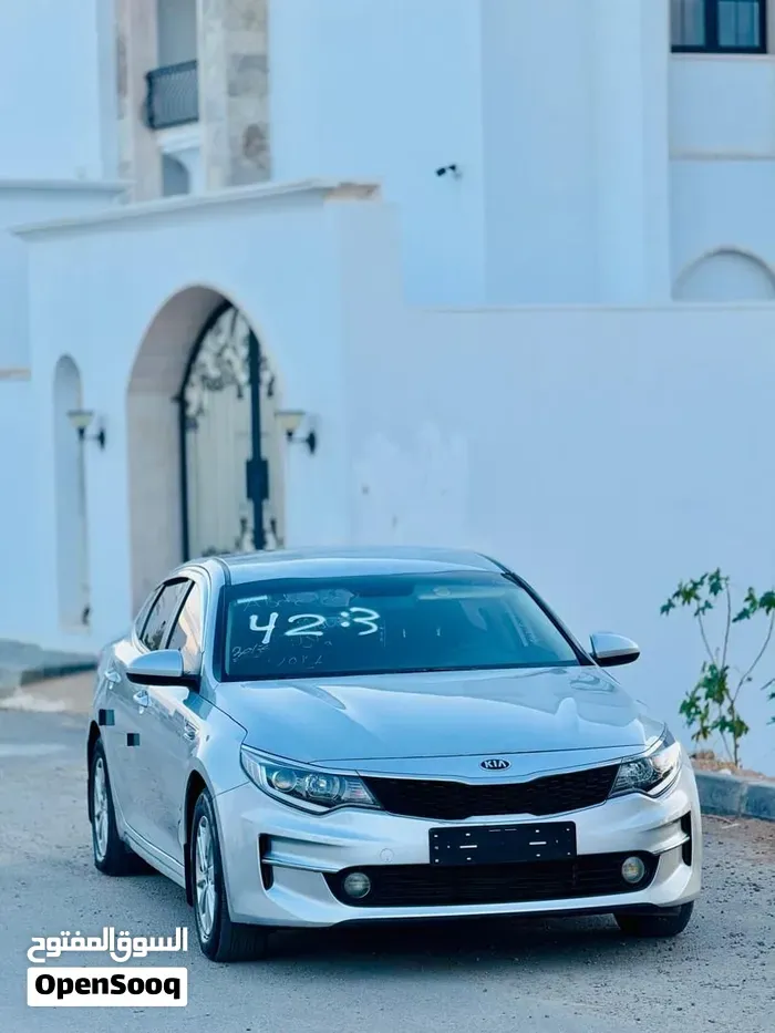 Kia K5 2017 photo 3