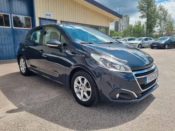 Peugeot 208 2016 photo 2