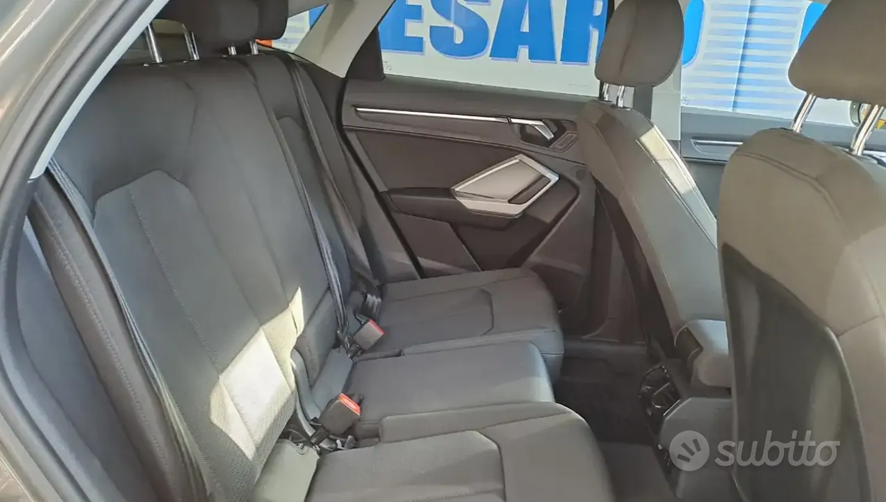 Audi Q3 2019 photo 5