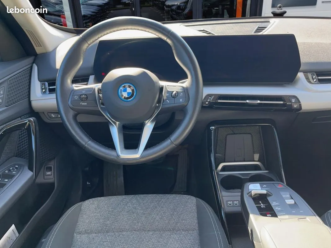 BMW X1 2023 photo 3