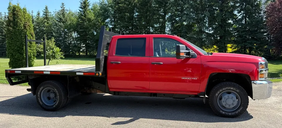 Chevrolet Silverado 3500Hd 2019 photo 4