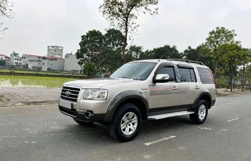 Ford Everest 2008 photo 5