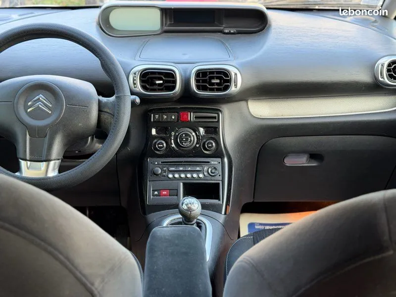 Citroen C3 Picasso 2011 photo 3