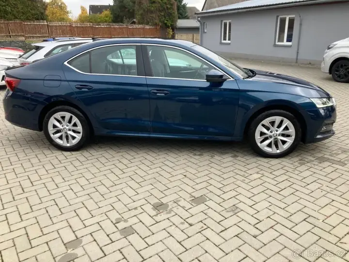Skoda Octavia 2023 photo 3