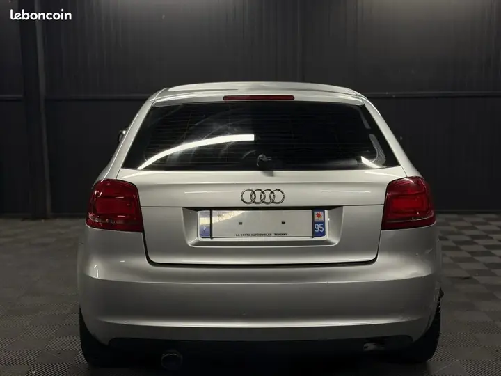 Audi A3 2010 photo 4