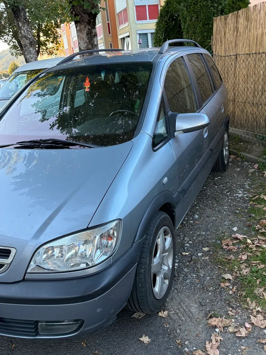 Opel Zafira 2003 photo 3