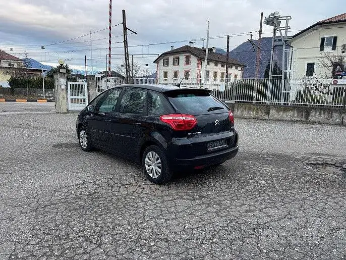 Citroen C4 Picasso 2009 photo 4