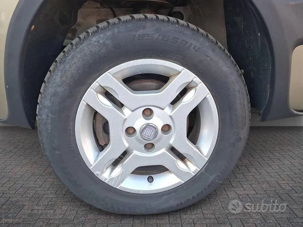 Fiat Panda 2010 photo 5