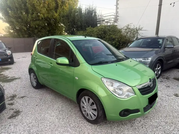 Opel Agila 2010 photo 2