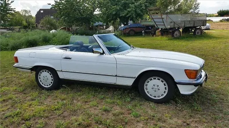 Mercedes-Benz Sl-Class 1987 photo 3