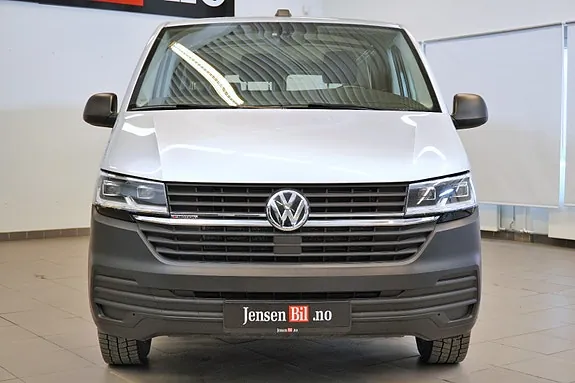 Volkswagen Transporter 2021 photo 2