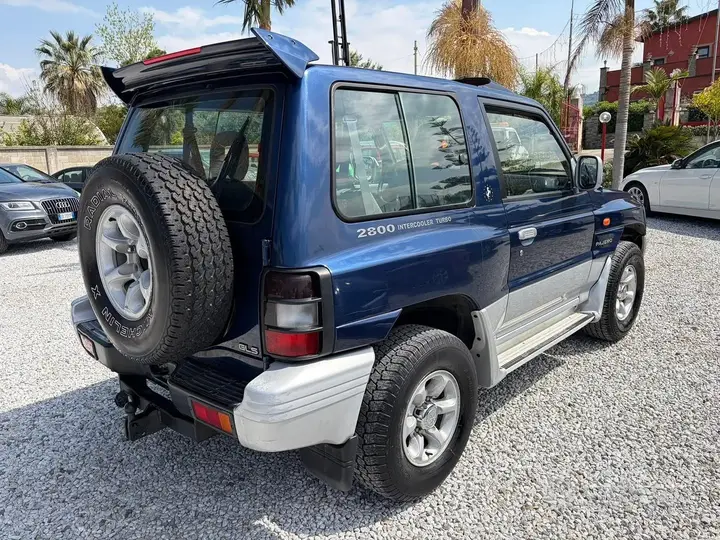 Mitsubishi Pajero 1998 photo 4
