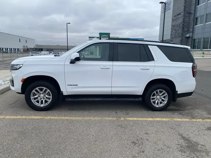 Chevrolet Tahoe 2024 photo 2