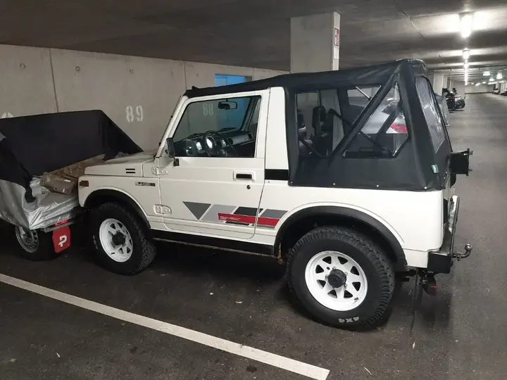 Suzuki Sj 413 1986 photo 3