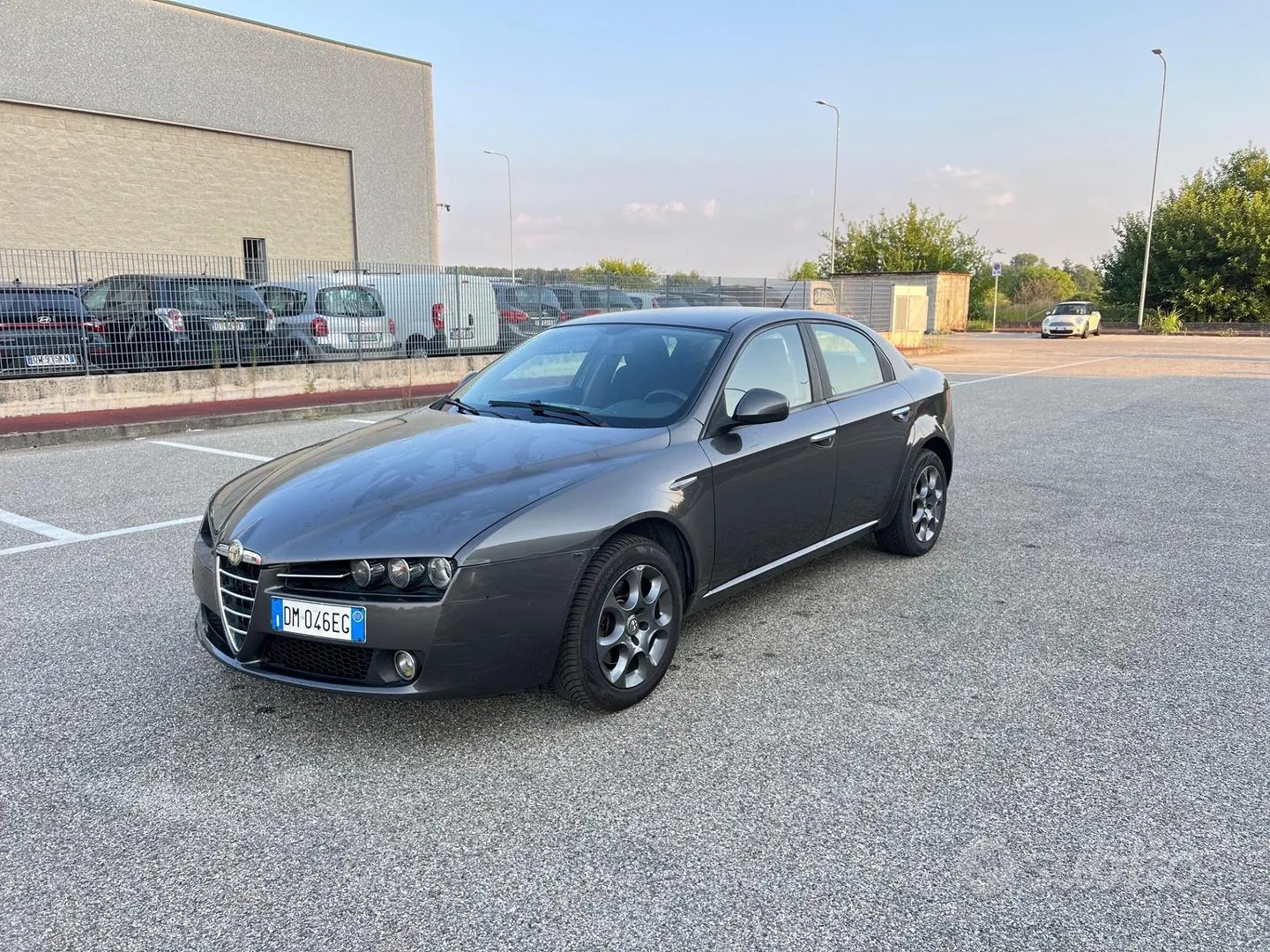 Alfa Romeo 159 2008 photo 2