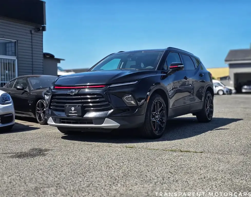 Chevrolet Blazer 2023 photo 2